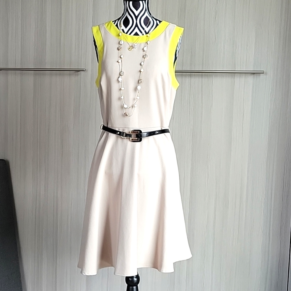 Muse A-Line Sleeveless Belted Dress Beige With Yellow Trim Size 8